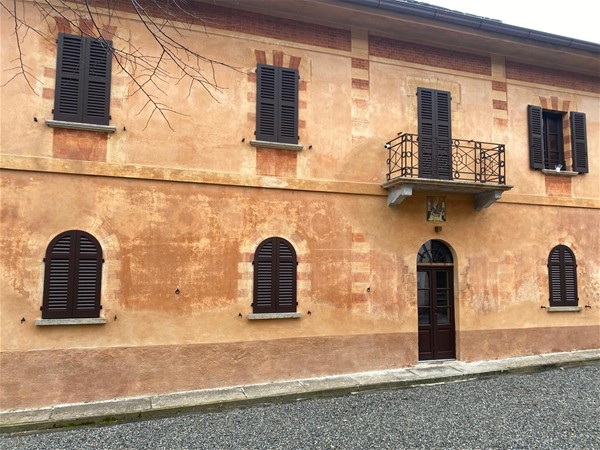 Vista dall'esterno dell'ex Scuderia di Villa Caselli